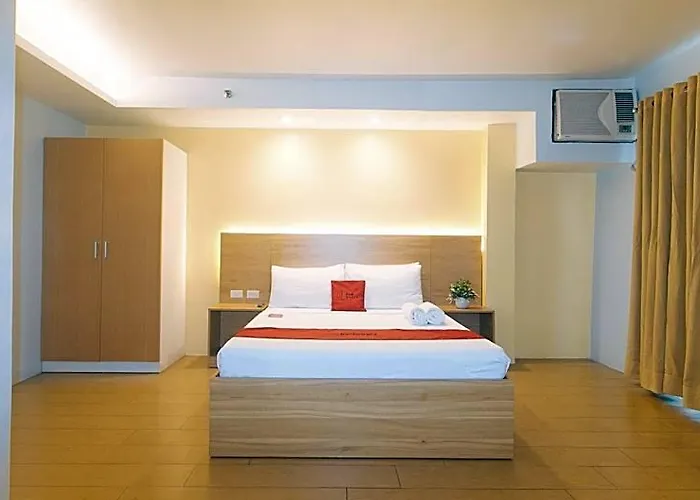 Reddoorz At Luxelite Makati 酒店