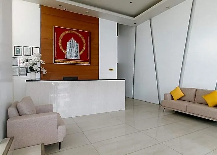 Reddoorz At Luxelite Makati 2*
