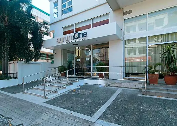 酒店 Reddoorz At Luxelite Makati 2*